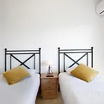 Luxury In Puerto Marina