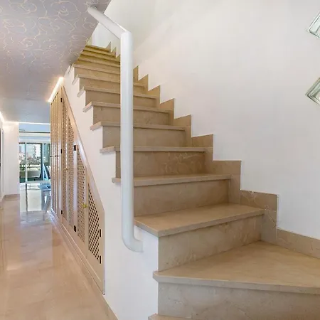 Luxury In Puerto Marina * بينالماذينا