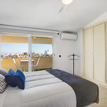 아파트 Luxury In Puerto Marina