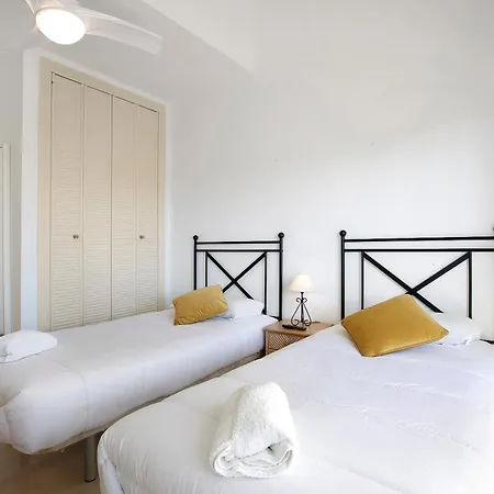 Luxury In Puerto Marina